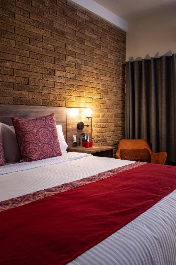 Hoteles Antigua - Casona Allende มอนแตร์เรย์ ภายนอก รูปภาพ